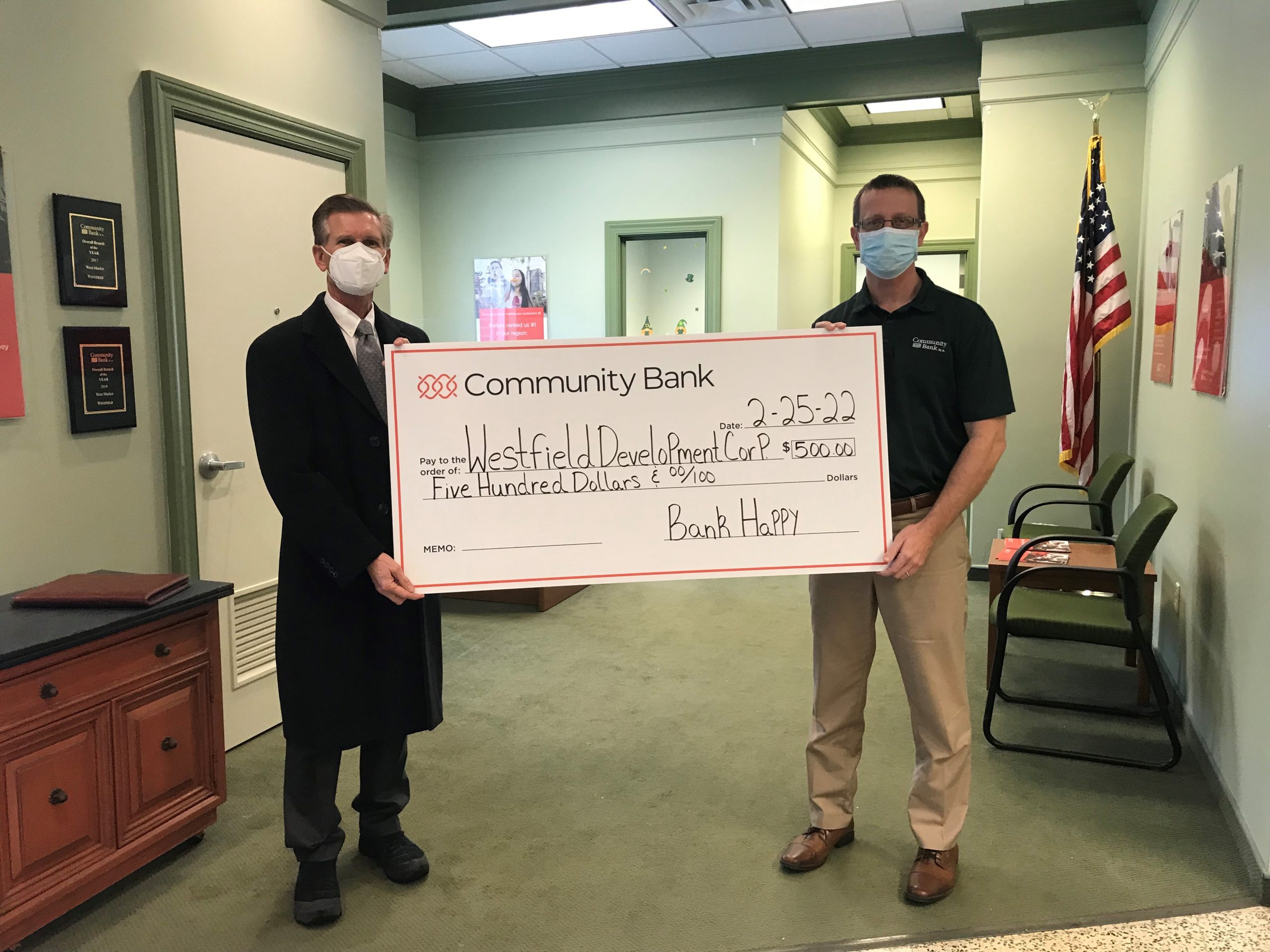 Community Bank Donates To Westfield Development Corp. News, Sports
